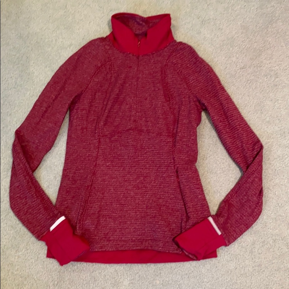 Lululemon half zip sweatshirt in size 6